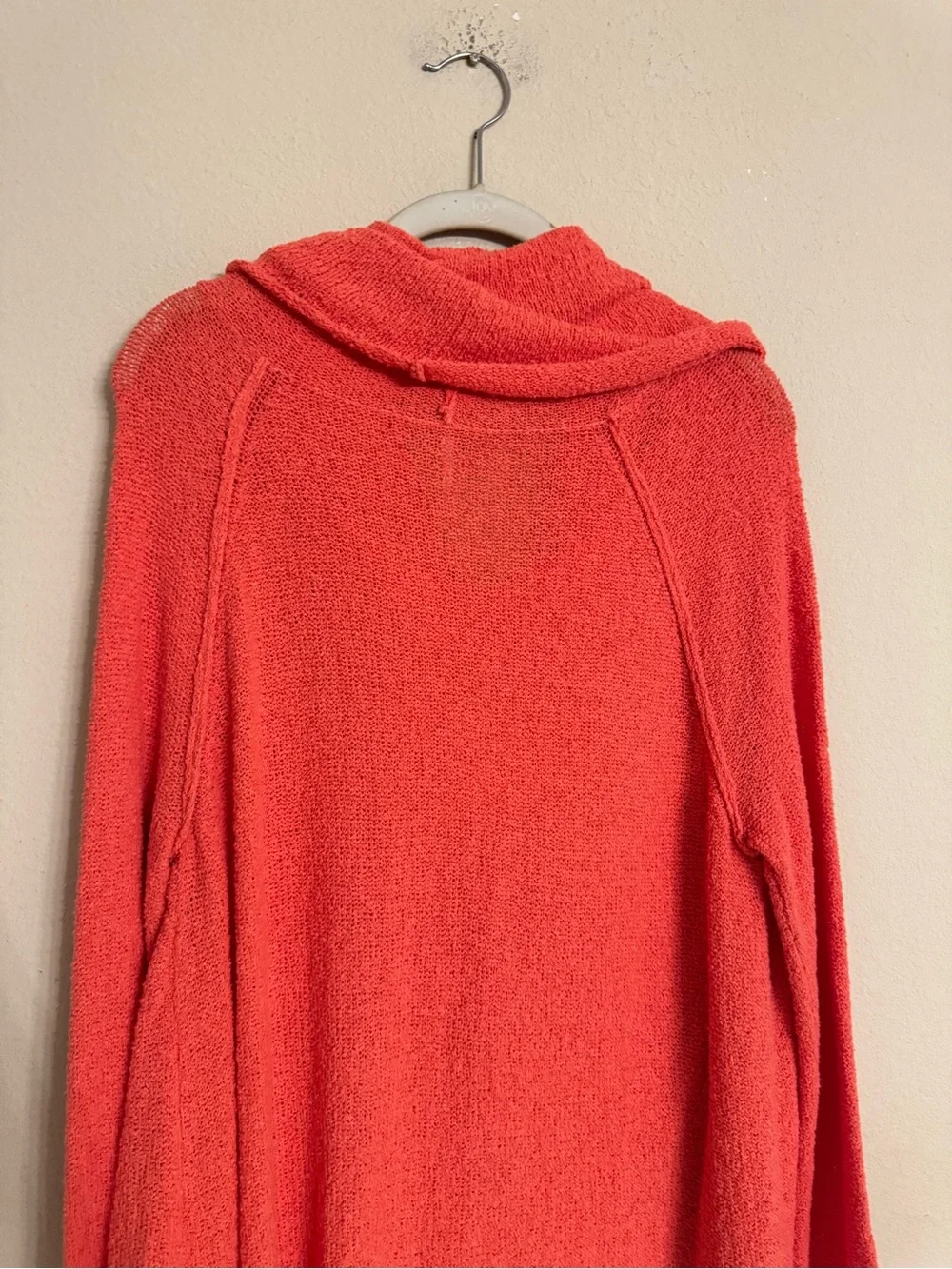 FREE PEOPLE Long Sleeve Knit Sweater Womens M Cowl Neck Orange Asymmetrical Hem